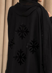 Noir Jalbab Abaya – Black Floor-Sweeping Kaftan with Velvet Embellishments
