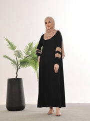 Elegant Black Closed-Front Abaya with Korean Chiffon Sheila – Perfect for Daily Wear