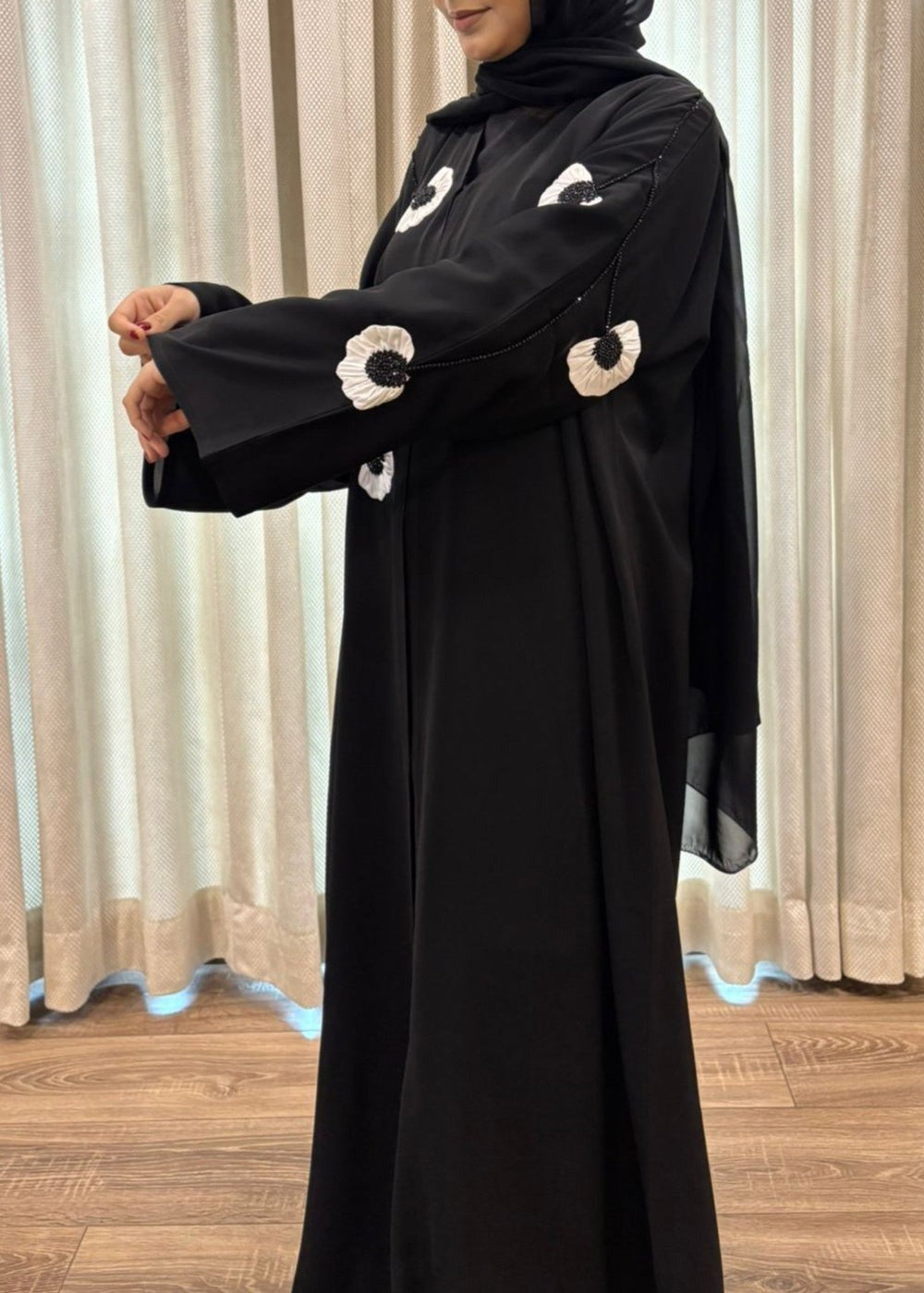 Fleur Noire – Black Open-Front Premium Korean Nidha Abaya with White Floral Embroidery