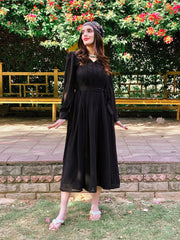 Black Fantasy Chiffon Pleated Maxi