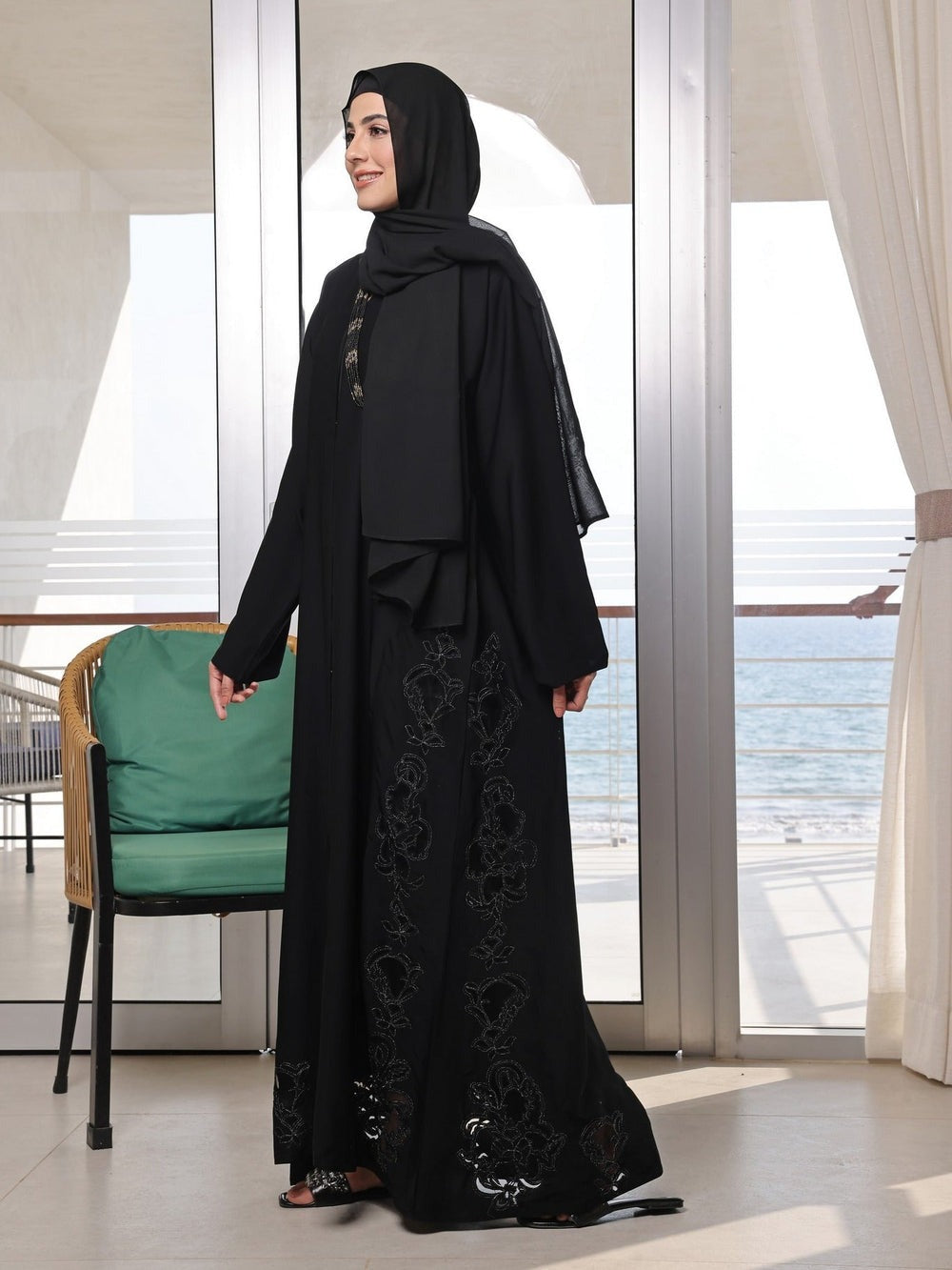 Zafreen – Black Open-Front Nidha Abaya with Elegant Laser Cut Detailing & Sheila