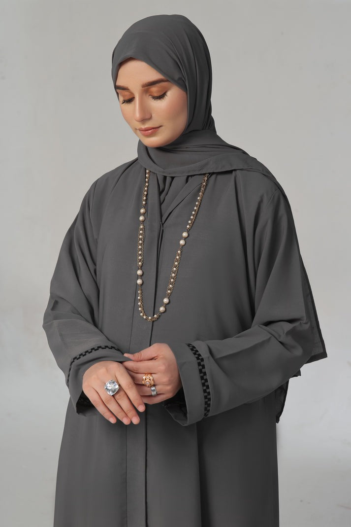 Elegant Grey Front Open Abaya – Luxe Double Georgette Fabric